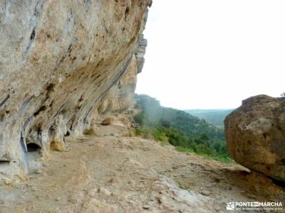 Escalerón,Raya,Catedrales de Uña;rutas alto tajo valle de aran senderismo agencias de viajes de av